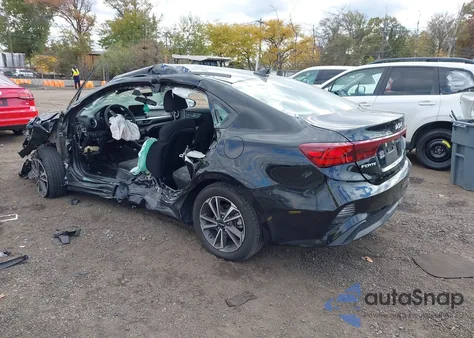 2023 Kia Forte Lxs from USA, damaged, VIN 3KPF24AD3PE694861